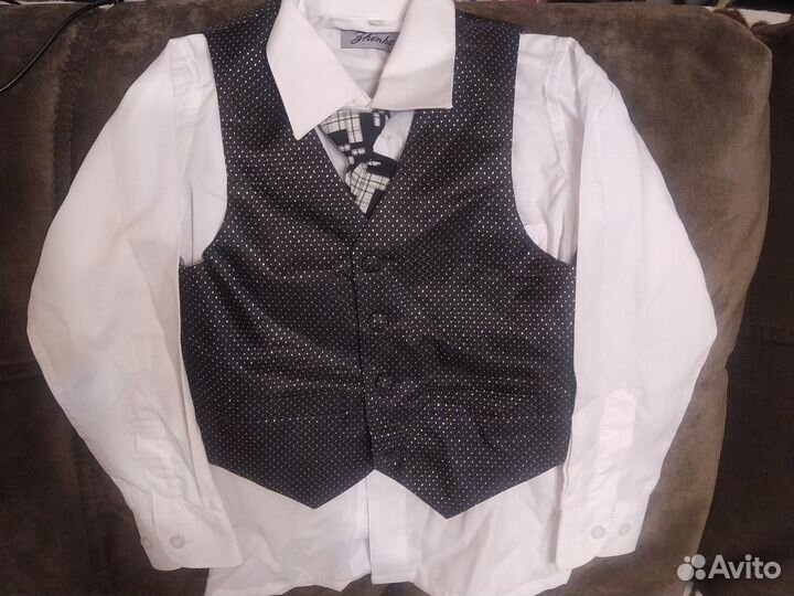 Рубашка для мальчика+жилет+галстук на р. 48