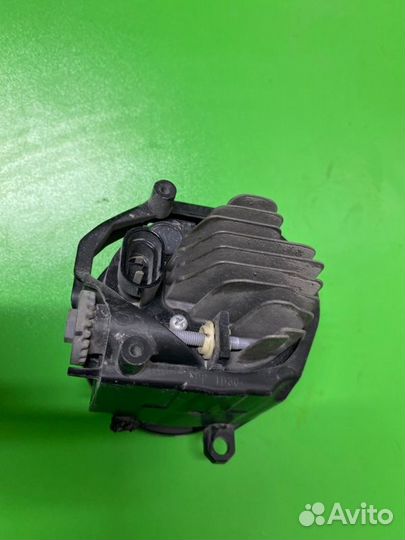 Птф передний левый Toyota Camry XV70 2017