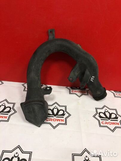 Воздухозаборник Toyota Rav4