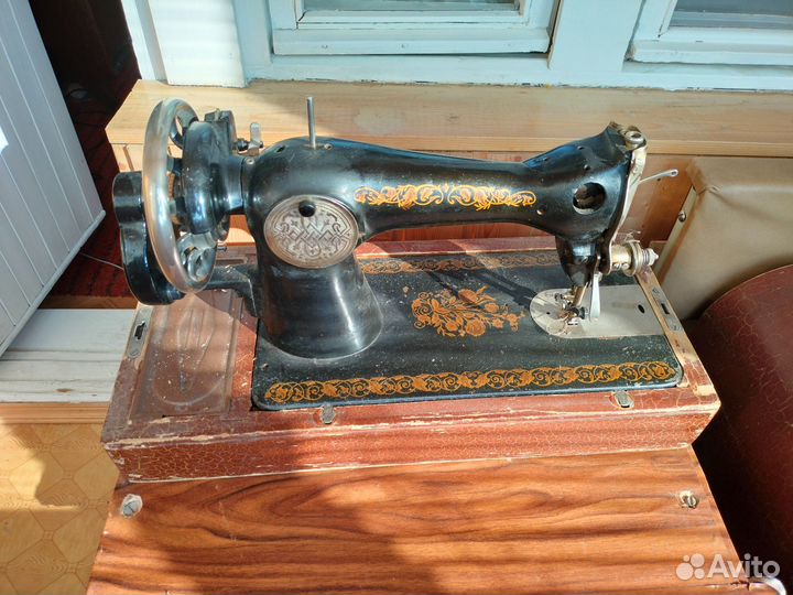 Швейная машинка Подольск