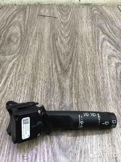 Переключатель дворников Opel Astra J 2010