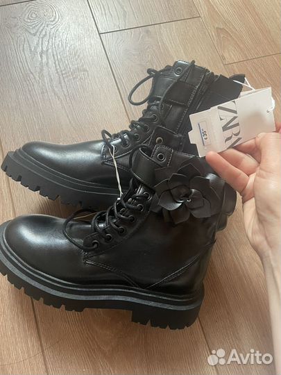 Ботинки для девочки