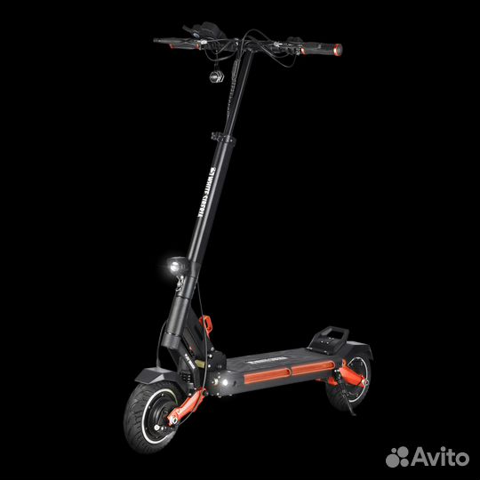 Полноприводный электросамокат