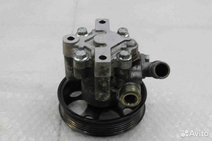 Насос гидроусилителя руля Chevrolet Orlando 20