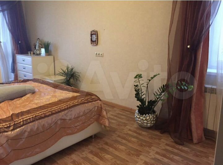 4-к. квартира, 97,6 м², 5/10 эт.