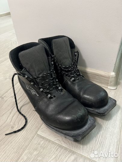 Лыжные ботинки 43 размер