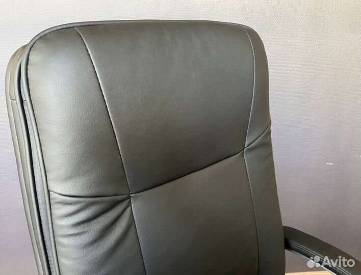 Кресло для офиса новое