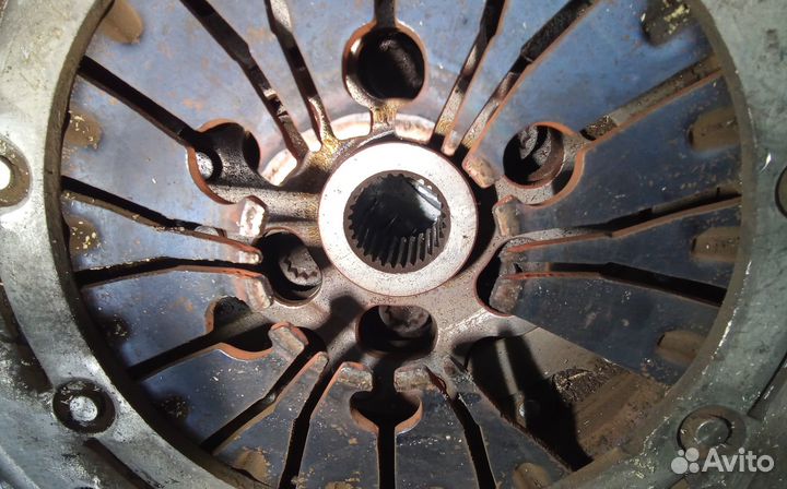 Маховик демпферный skoda octavia A5 3-9 дней