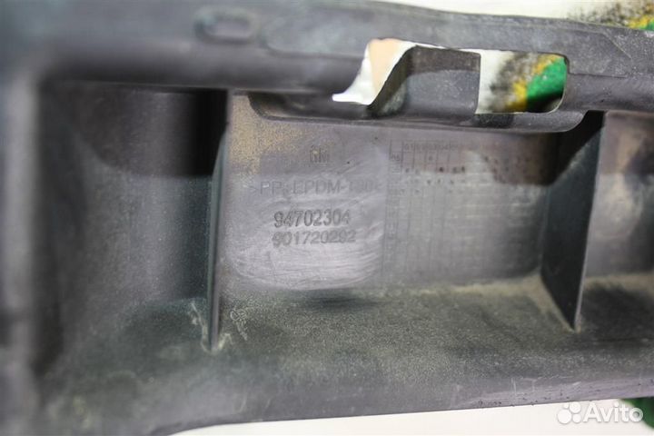 Направляющая заднего бампера Opel Astra H