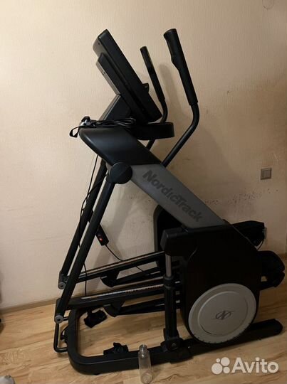 Кросстренер Nordic Track Free Strider FS7i