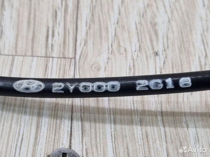 Трос лючка бензобака Hyundai Ix35