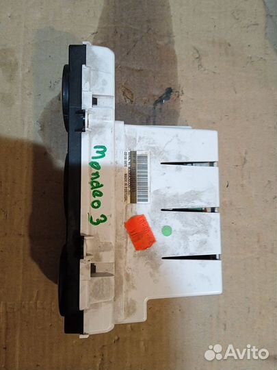 Блок управления климатом Ford Mondeo 3