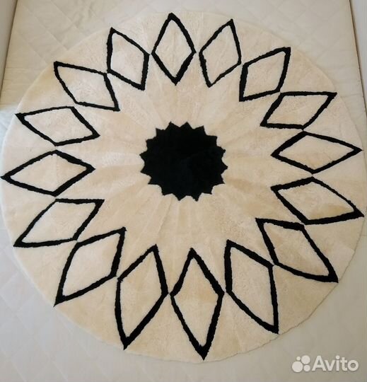 Ковер из мутона