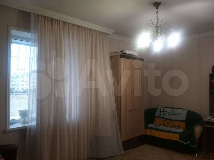 3-к. квартира, 100 м², 6/6 эт.