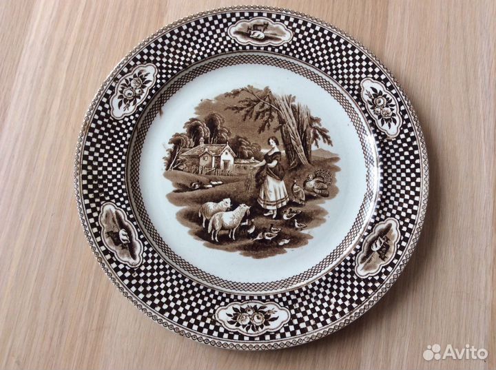 Тарелка 