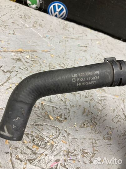 Патрубок охлаждения Audi Tt 8N AUQ 2003