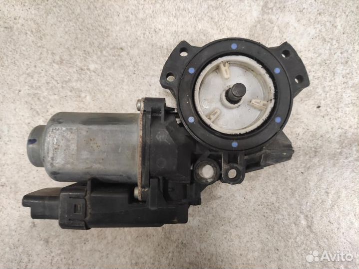 Моторчик стеклоподъемника Kia Ceed 2 JD 2012-2018