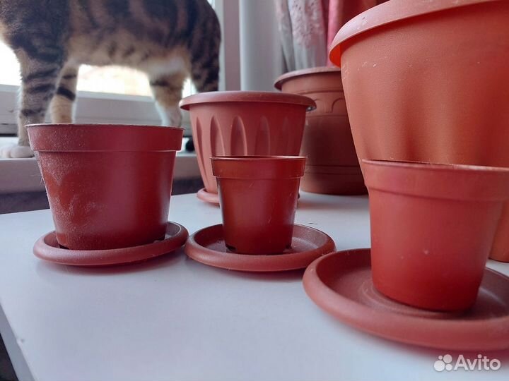 Горшки для цветов (маленькие)