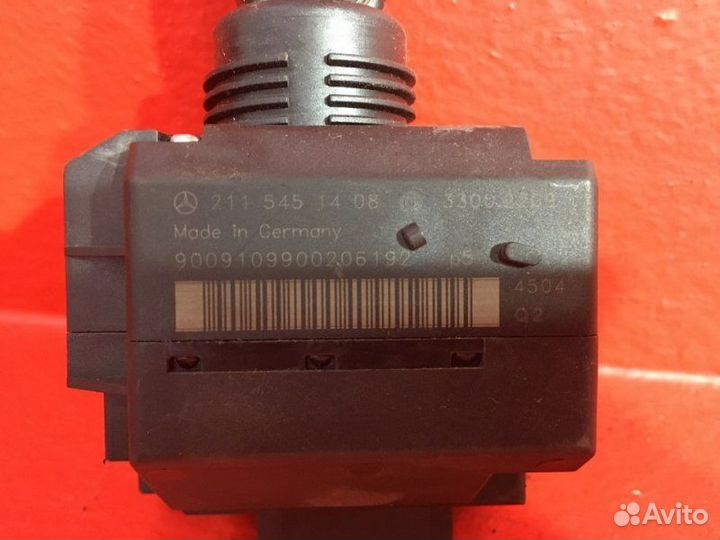 Замок зажигания Mercedes-Benz E-Class W211 M271941