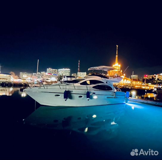 Аренда яхты, морская прогулка в Сочи