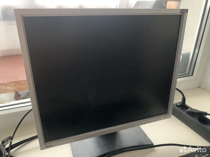 Монитор Benq