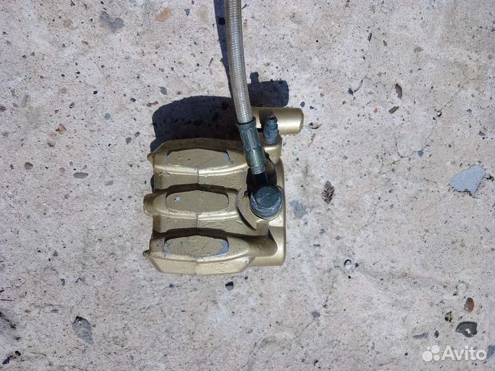 Тормозной суппорт задний Венто Ranger 250 б/у