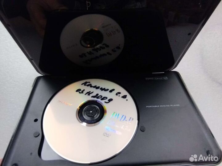 Портативный dvd cd плеер LG