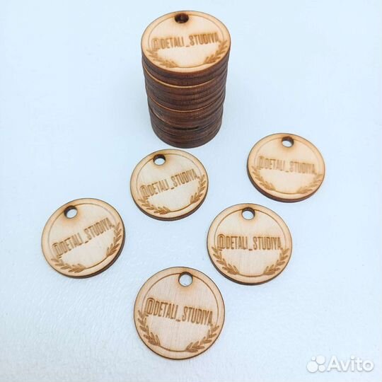 Деревянные бирки с гравировкой