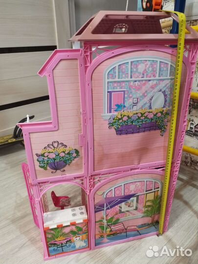 Кукольный домик с мебелью для Барби