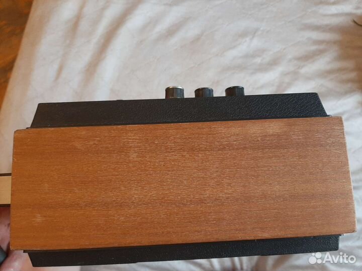 Радиоприемник СССР 80-е годы