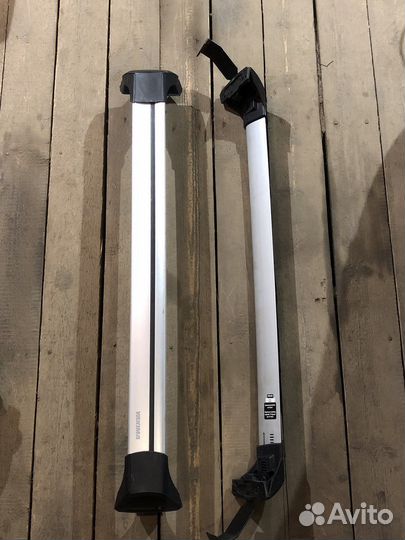 Поперечины Yakima на рейлинги автомобиля + упоры