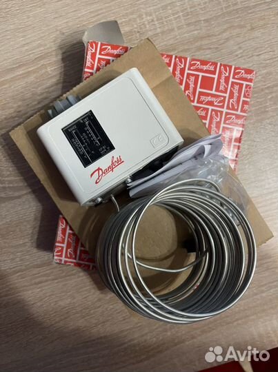Капиллярный термостат danfoss KP61 6м