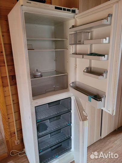 Холодильник бу bosch kgu3201/01