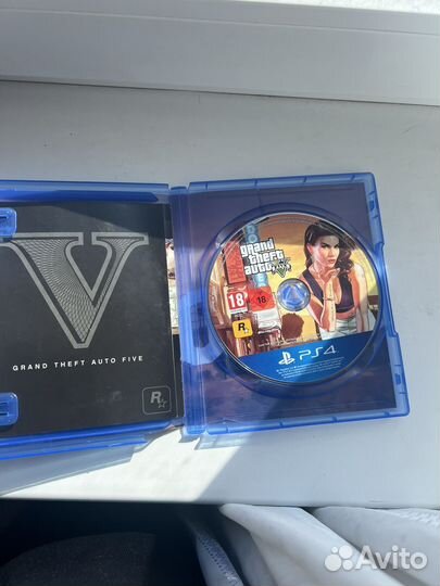 Grand theft auto 5 ps4