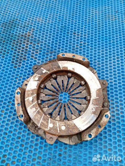 Корзина сцепления Renault Symbol K7JA700 2006