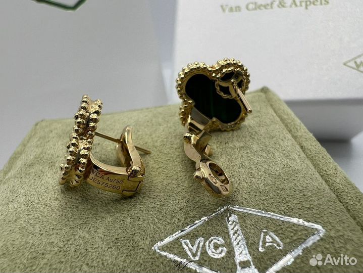 Серьги Van Cleef 18 К с малахитом в Москве