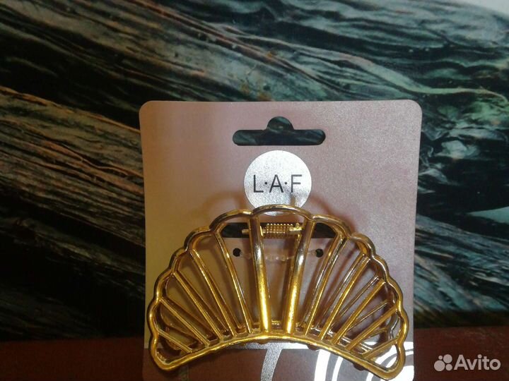 Резинки и крабы для волос