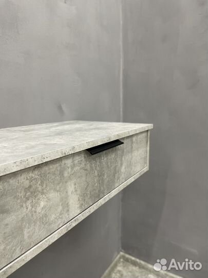 Консоль подвесная