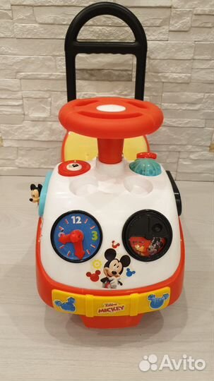 Машинка каталка толокар