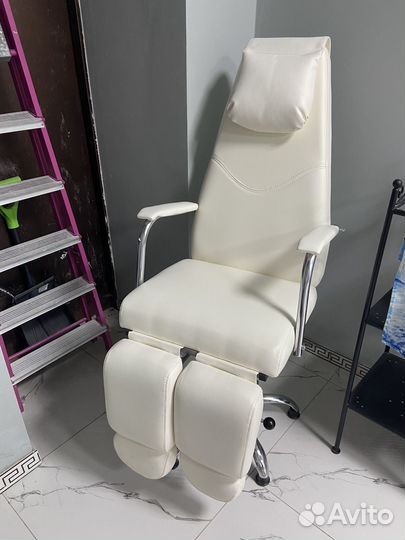 Педикюрное кресло