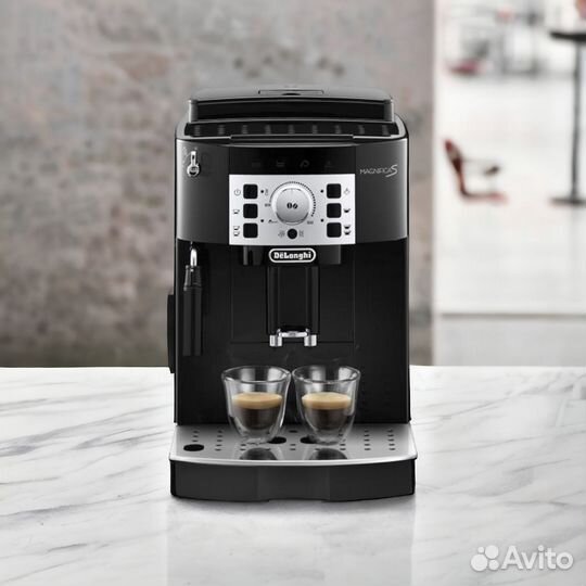 Кофемашина DeLonghi ecam 22.110 B