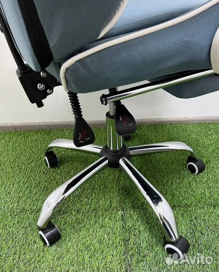 Кресло для игр. Игровое кресло с массажем