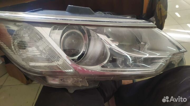 Фара toyota camry 55
