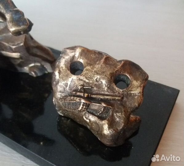 Настольные часы 