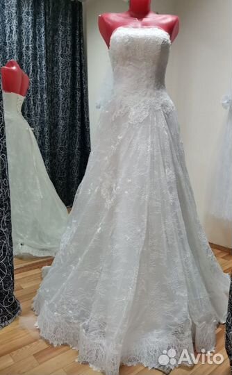 Платье свадебное белое