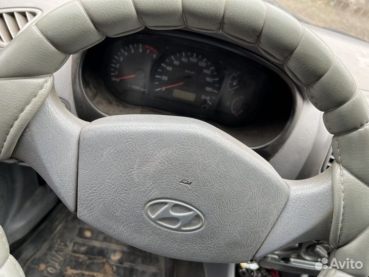 Hyundai accent на разбор
