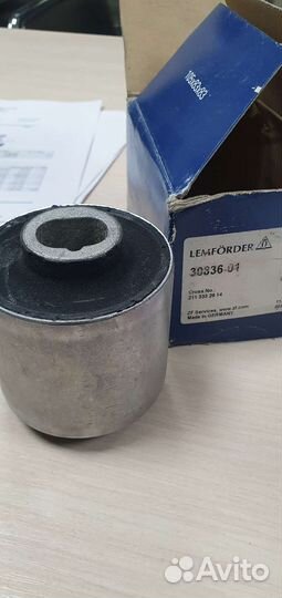 Сайлентблок рычага mercedes 211