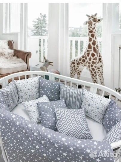 Бортики в кроватку с одеялом