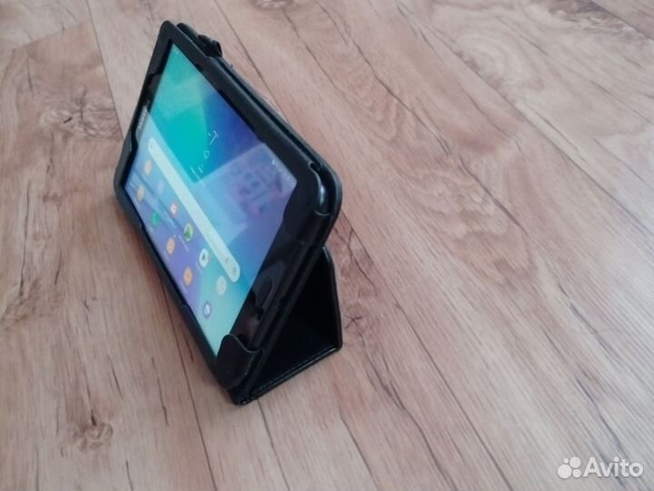 Планшет samsung galaxy tab a 2017г