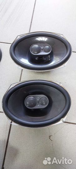 Акустическая полка niva 2121 с динамиками JBL